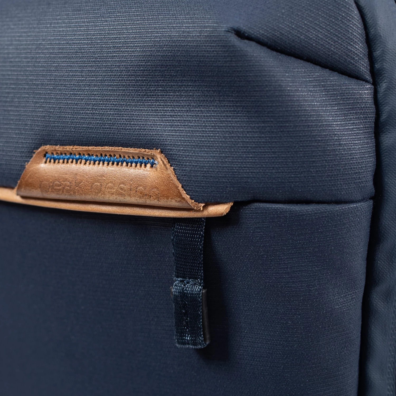 Peak Design Everyday Sling V2 6 Liter - Midnight (Blau) – Bild 12