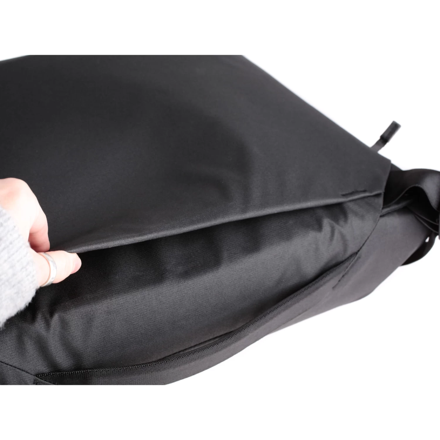 Peak Design Everyday Messenger V2 13 Liter - Black (Schwarz) – Bild 17