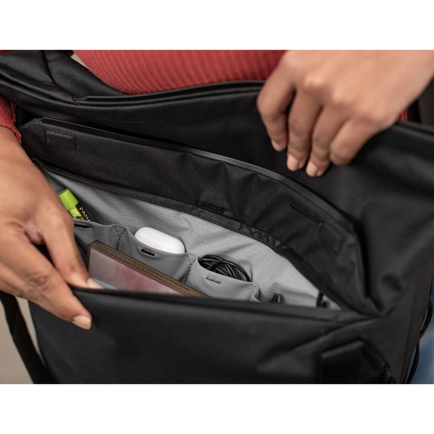 Peak Design Everyday Tote V2 15 Liter - Black (Schwarz) – Bild 4