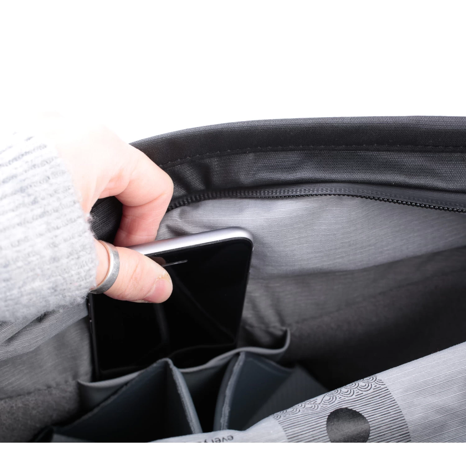 Peak Design Everyday Tote V2 15 Liter - Black (Schwarz) – Bild 8