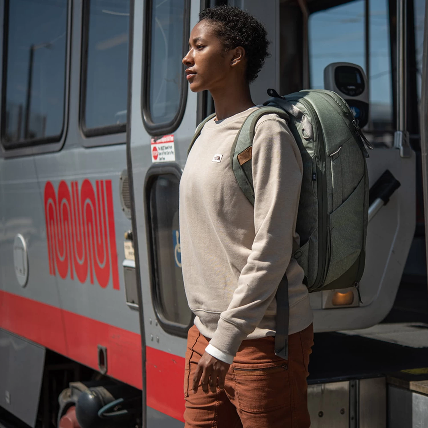 Peak Design Travel Backpack 30L Reise- Und Fotorucksack - Sage (Salbeigrün) – Bild 11